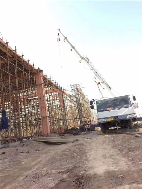 临川区吊车作业的安全注意事项有哪些？